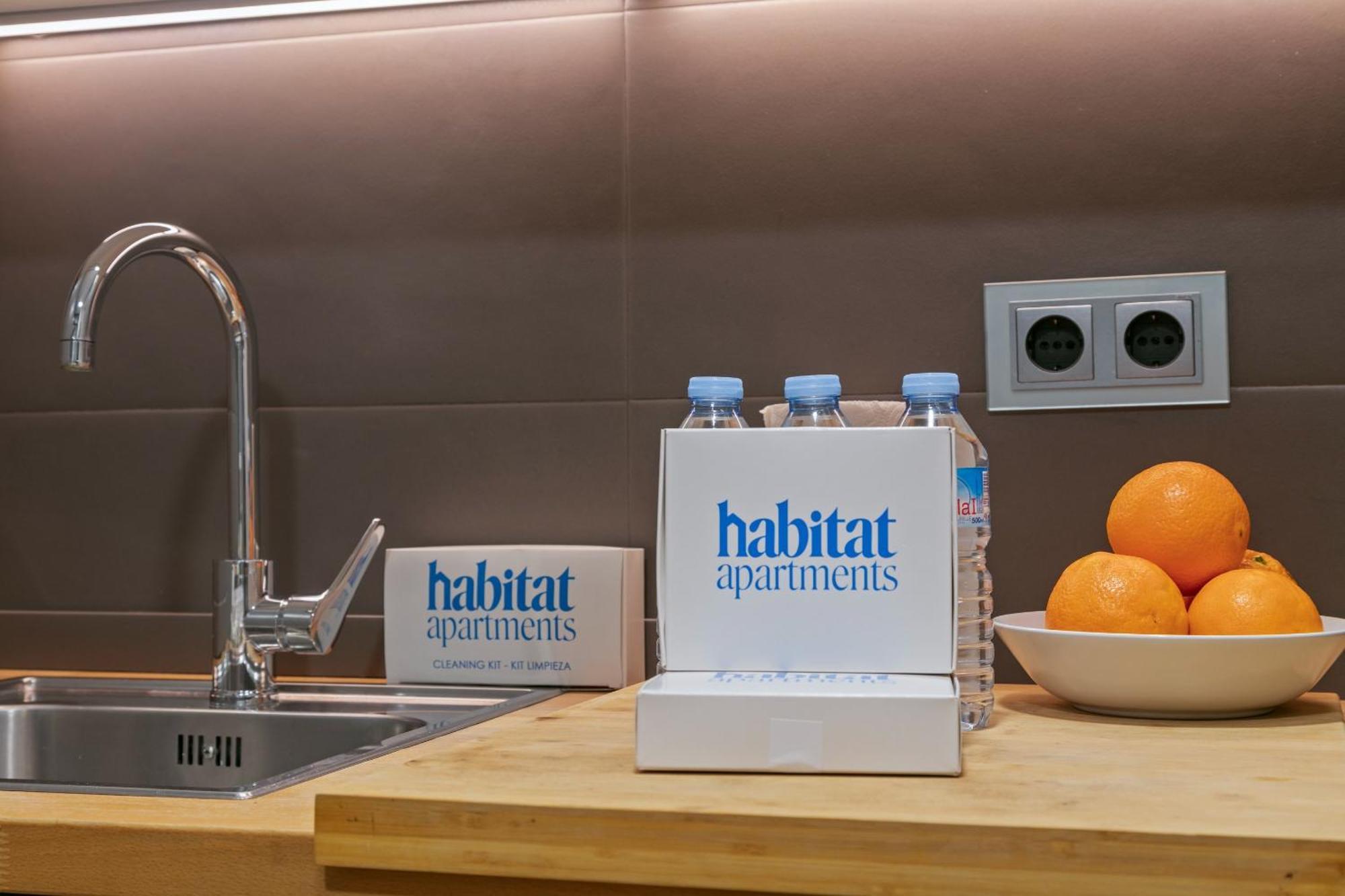 Habitat Apartments Rambla Deluxe Barcelona Exterior foto